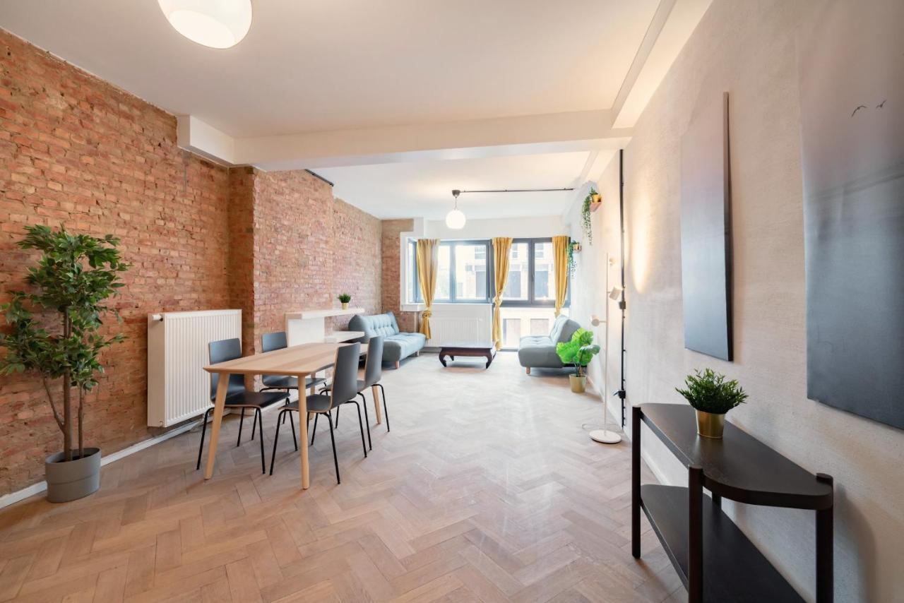 Charming And Spacious Antwerp City Center Apartments 外观 照片