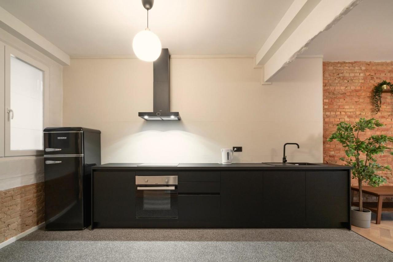 Charming And Spacious Antwerp City Center Apartments 外观 照片