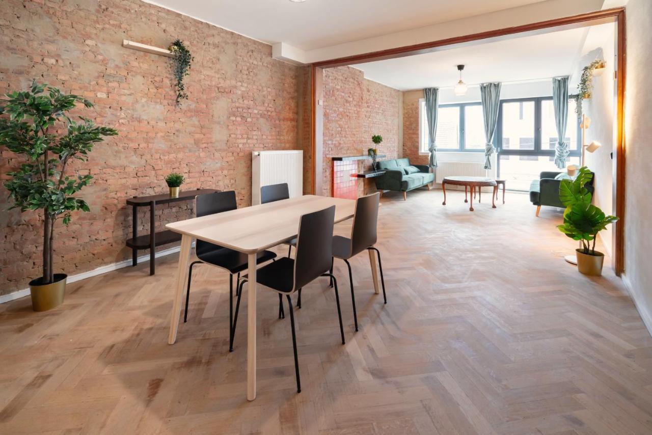Charming And Spacious Antwerp City Center Apartments 外观 照片